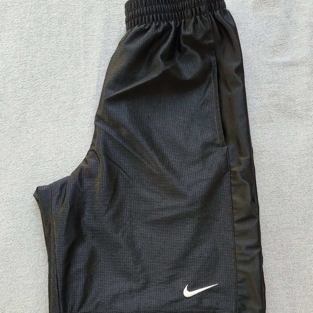 Nike Mesh Nylon Basketball Short Size S